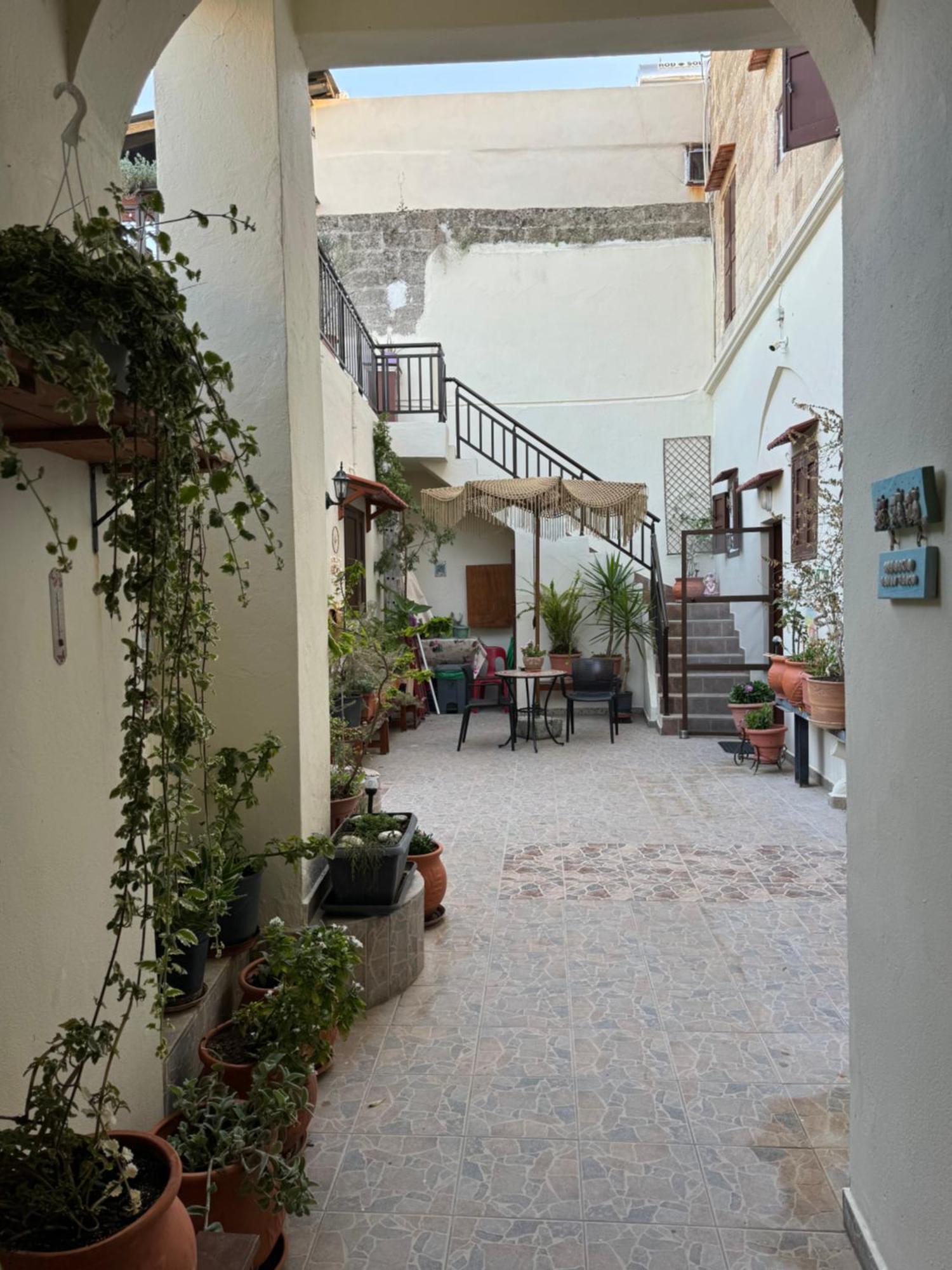 Eleni Rooms Rhodes City ภายนอก รูปภาพ
